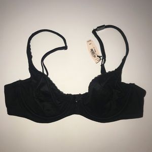 Victoria’s Secret Black Bra 34B